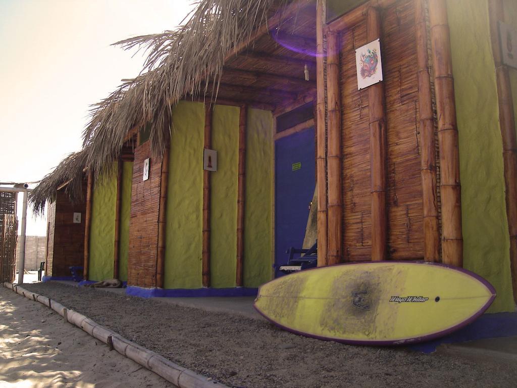 Psygon Surf Camp Hostel Mancora Exterior photo